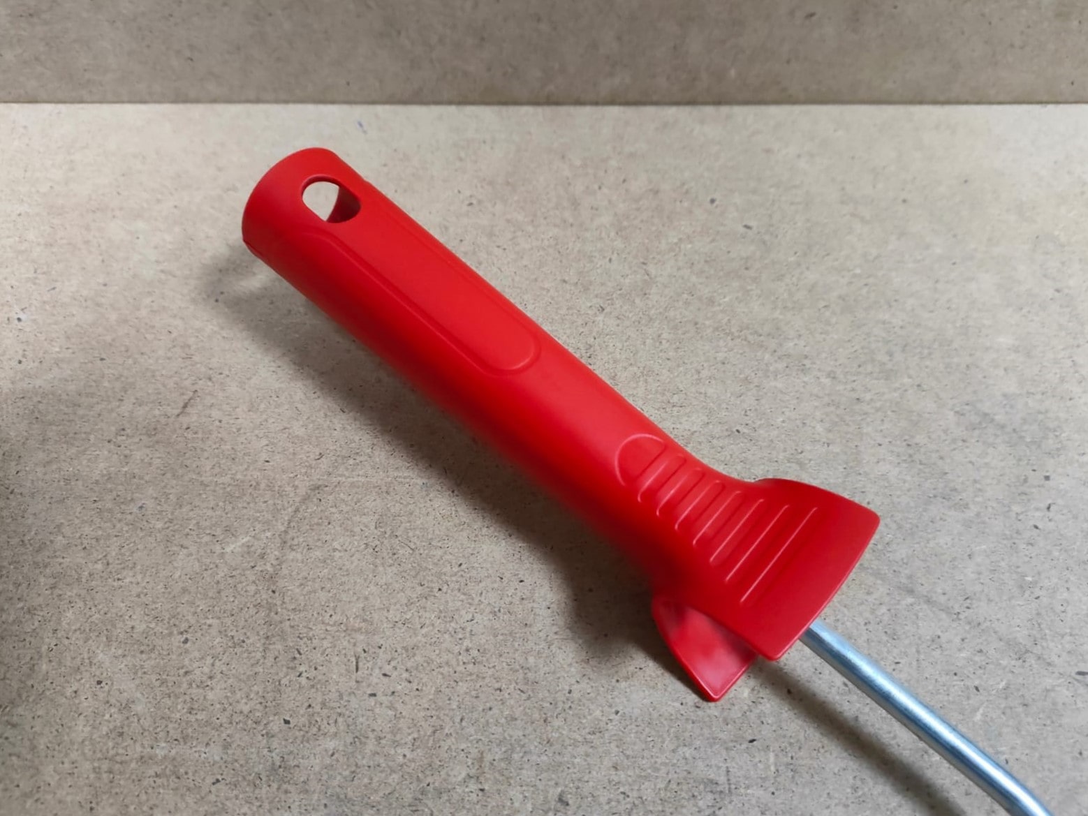 Ручка бюгель для валика длинной 390 мм Color Expert, D= 6 мм, стандарт (86003912)