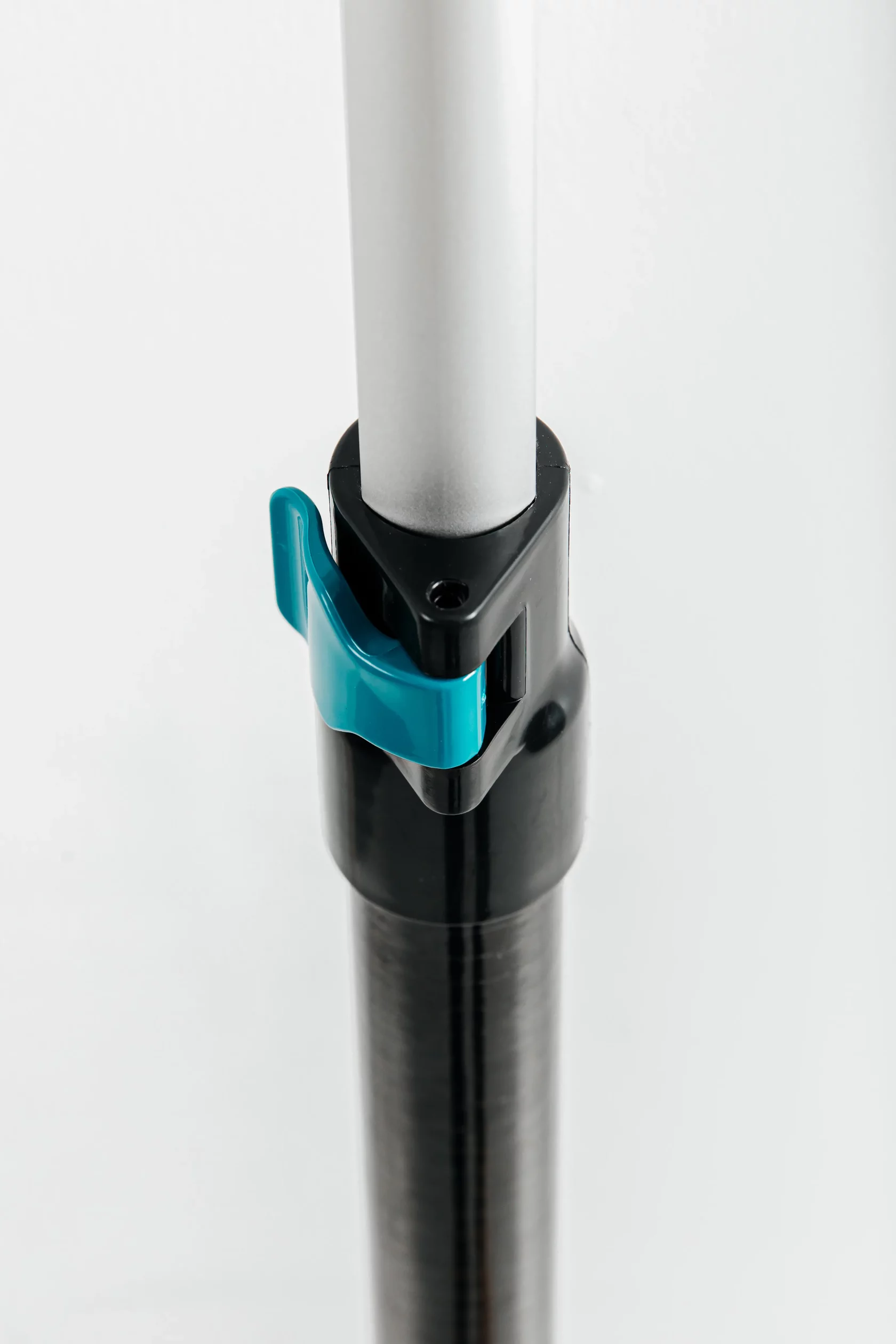 Удлинитель телескопический Q4 Aer stick M