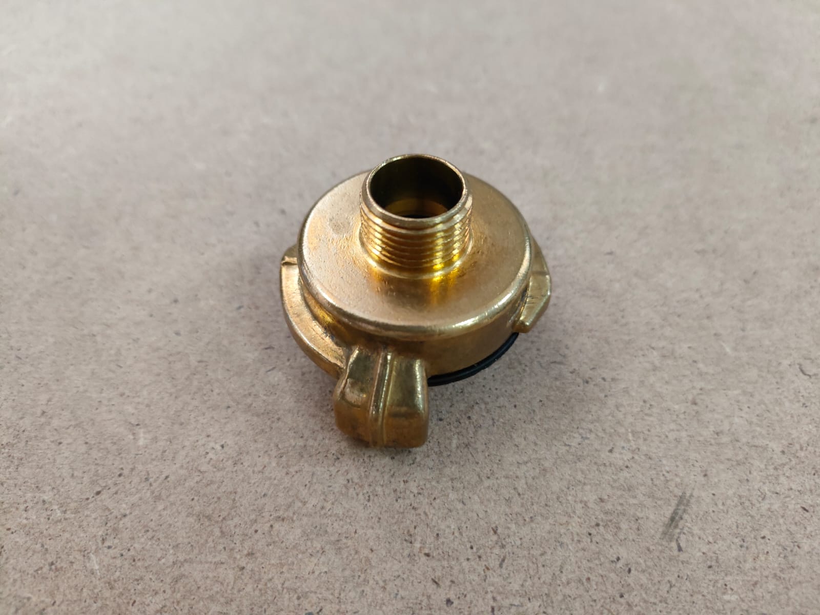 Соединение GEKA 3/8" наружная резьба PFT								