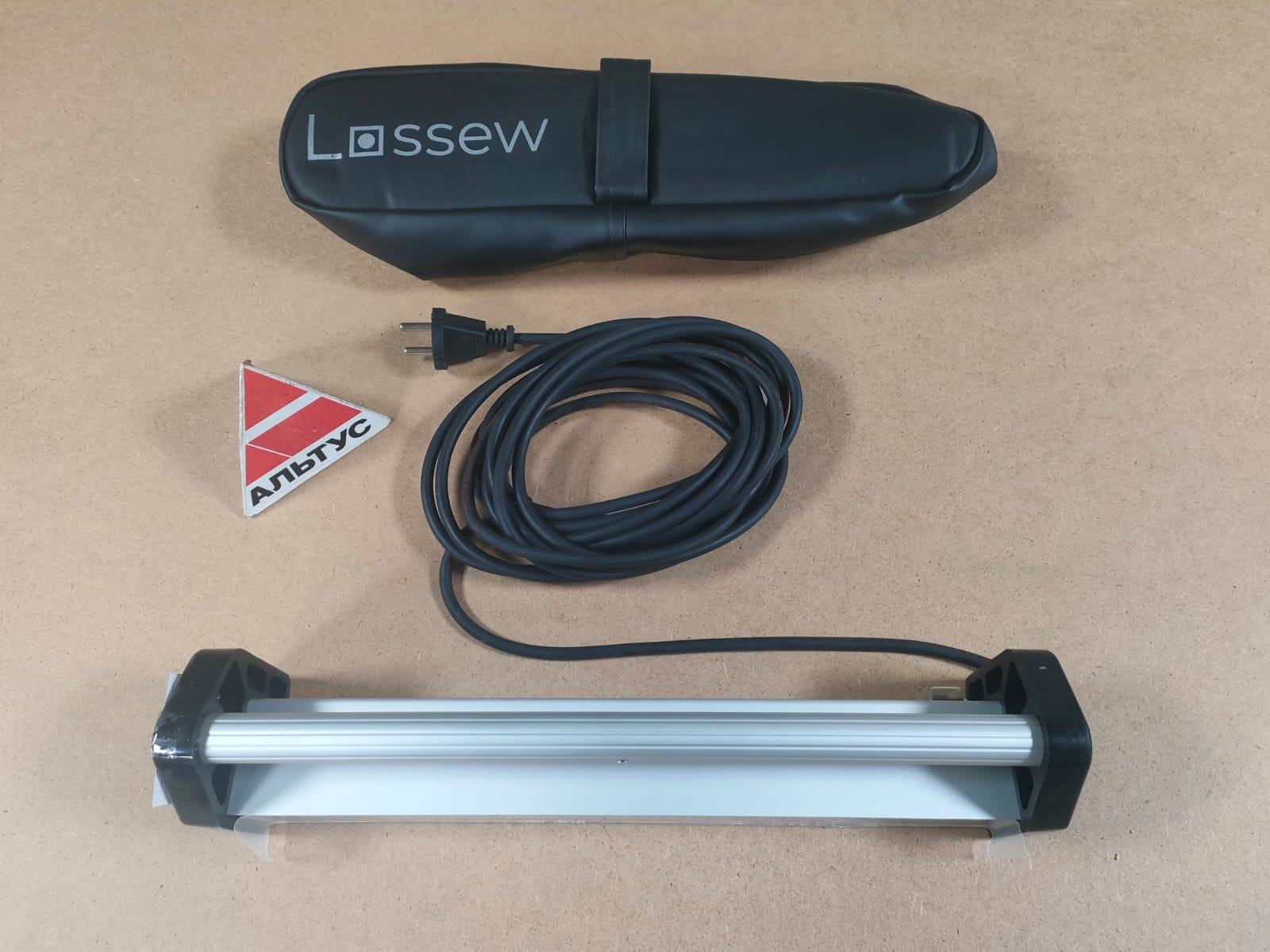 Лампа покрасочного света LOSSEW Lamp C1								