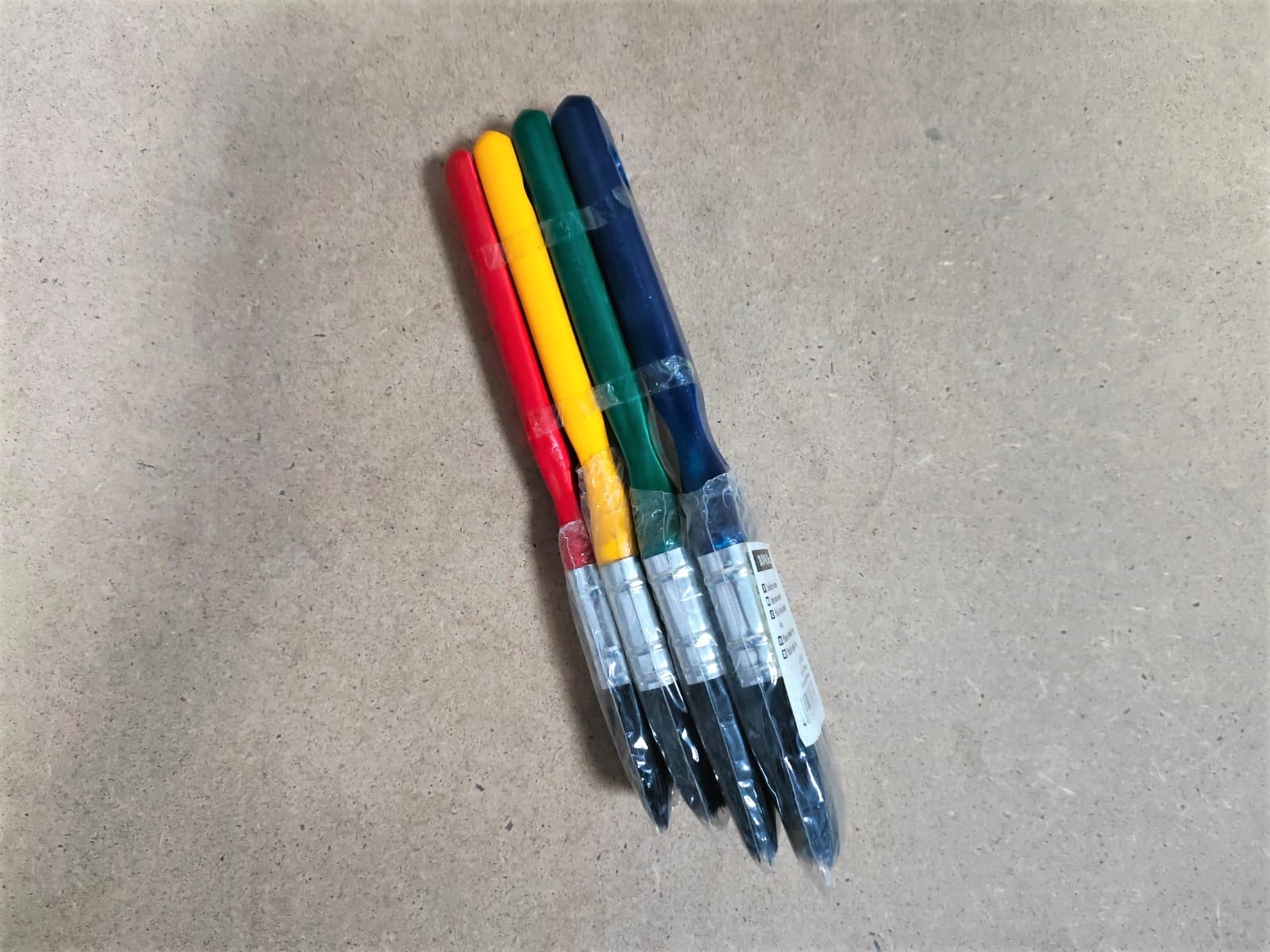 Набор флейцевых кистей, толщ. 6 мм, 4шт: 20/30/40/50 мм, черная натур. щетина Color Expert
