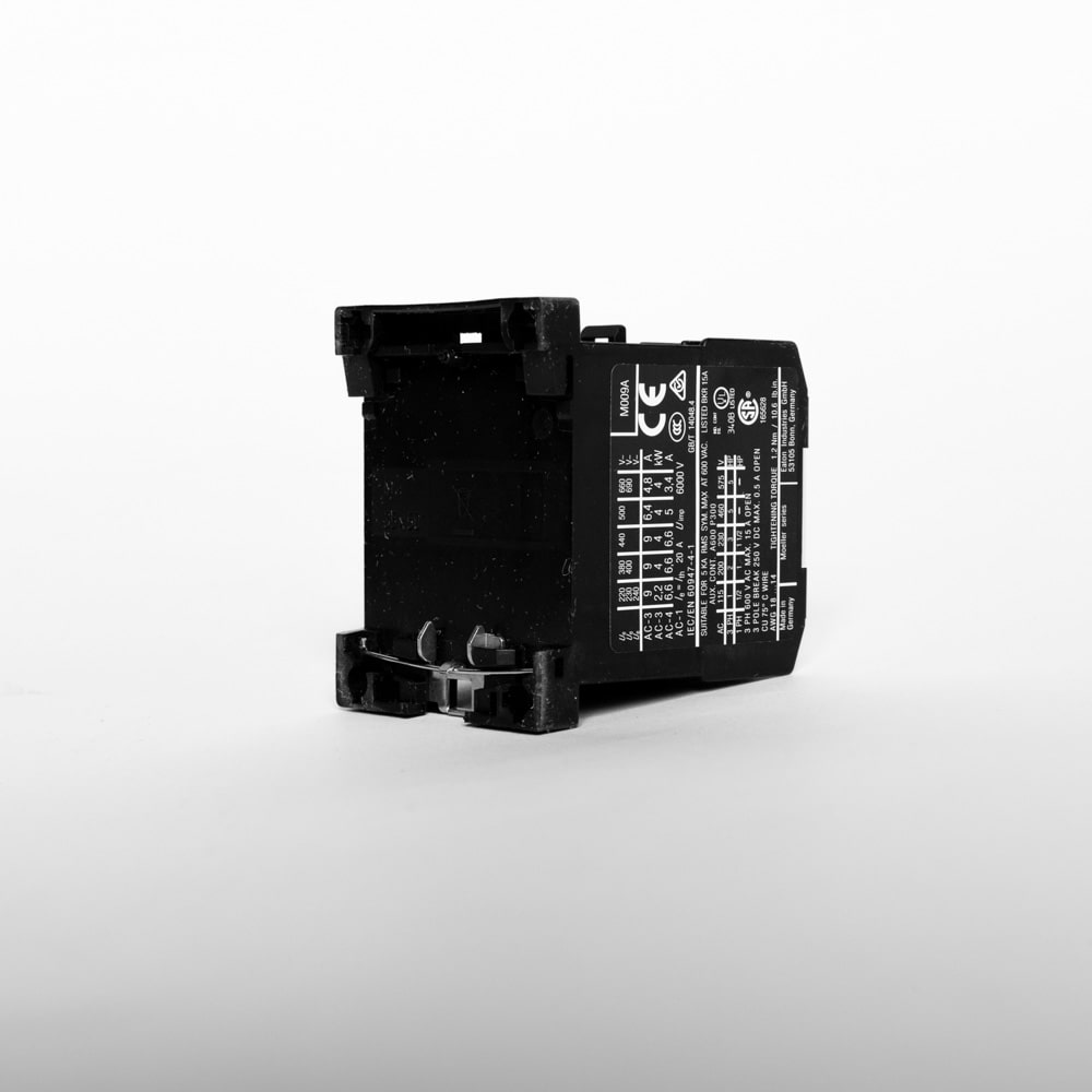 Контактор EATON DILEM-10-EA (42V50HZ,48V60HZ)								
