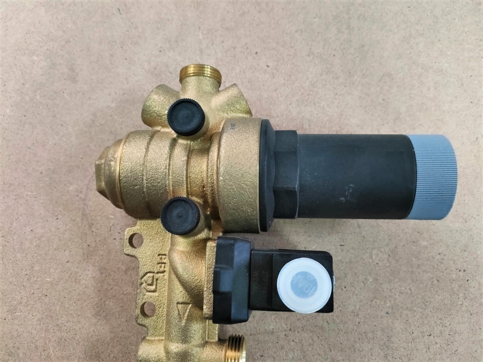 Блок арматурный латунный DK06FN-1/2 E PFT								