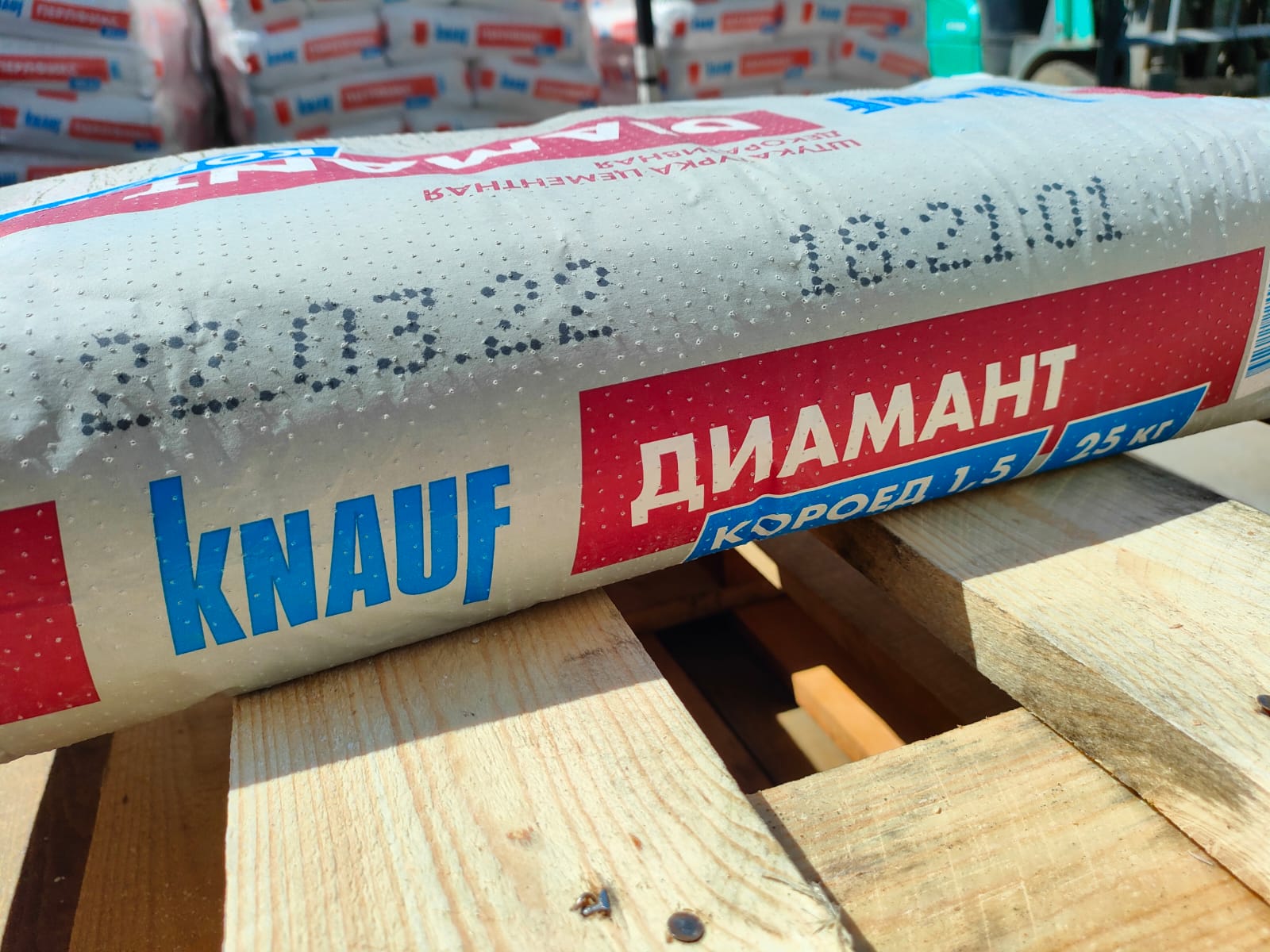 Цементная декоративная штукатурка КНАУФ-Диамант Короед 1,5 25 кг