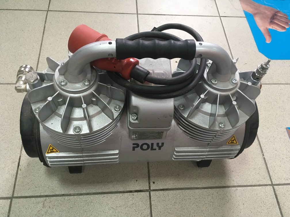 Компрессор POLY LK-250 для штукатурной станции								