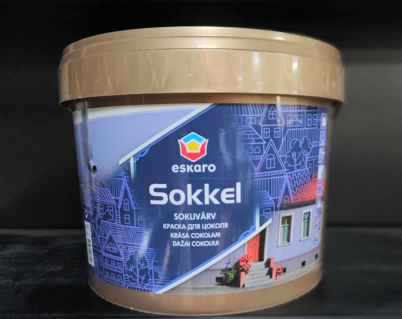 Матовая акриловая краска для цоколя Eskaro Sokkel 9.5л								