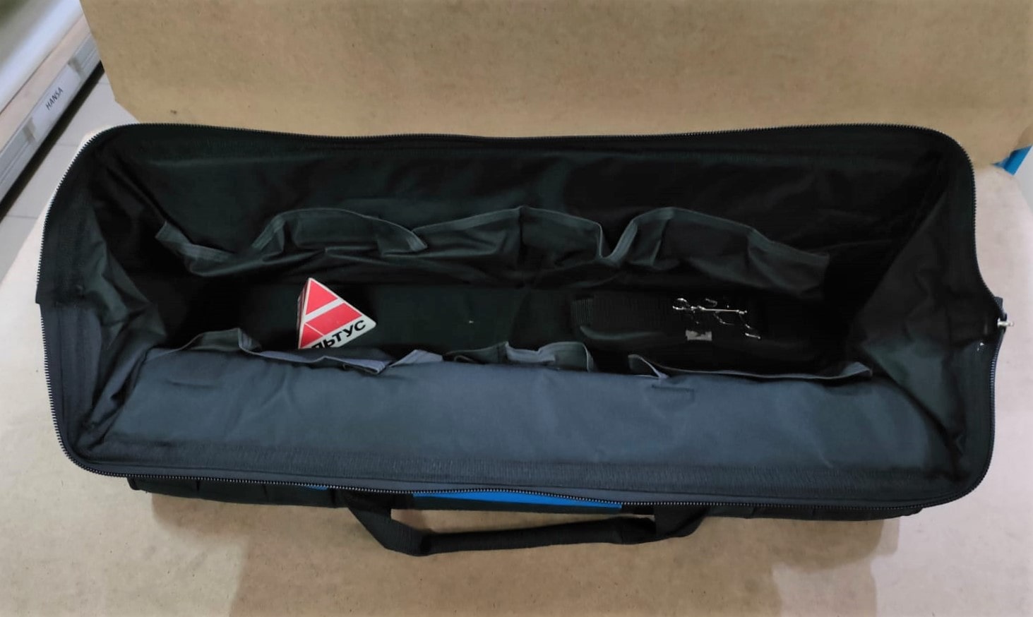 Сумка для инструментов 70х25x27 см								