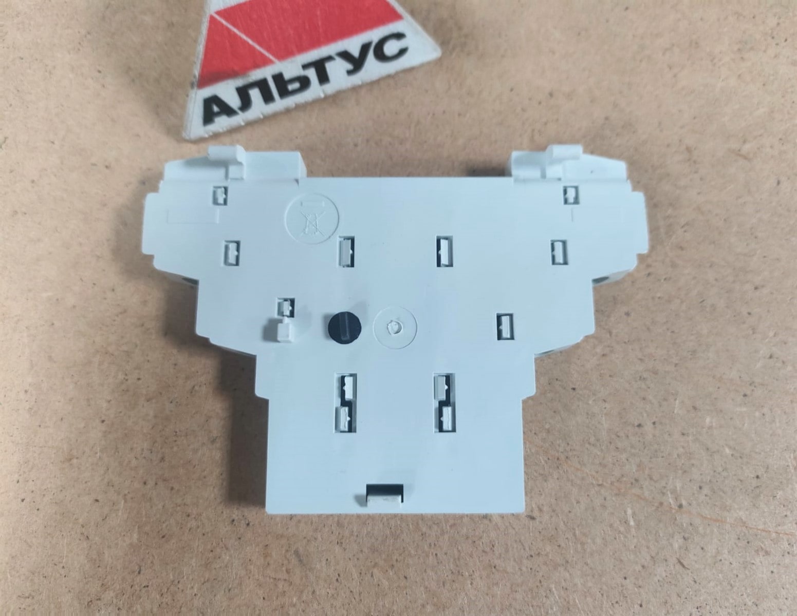 Вспомогательный контакт NHI-11-PKZO								