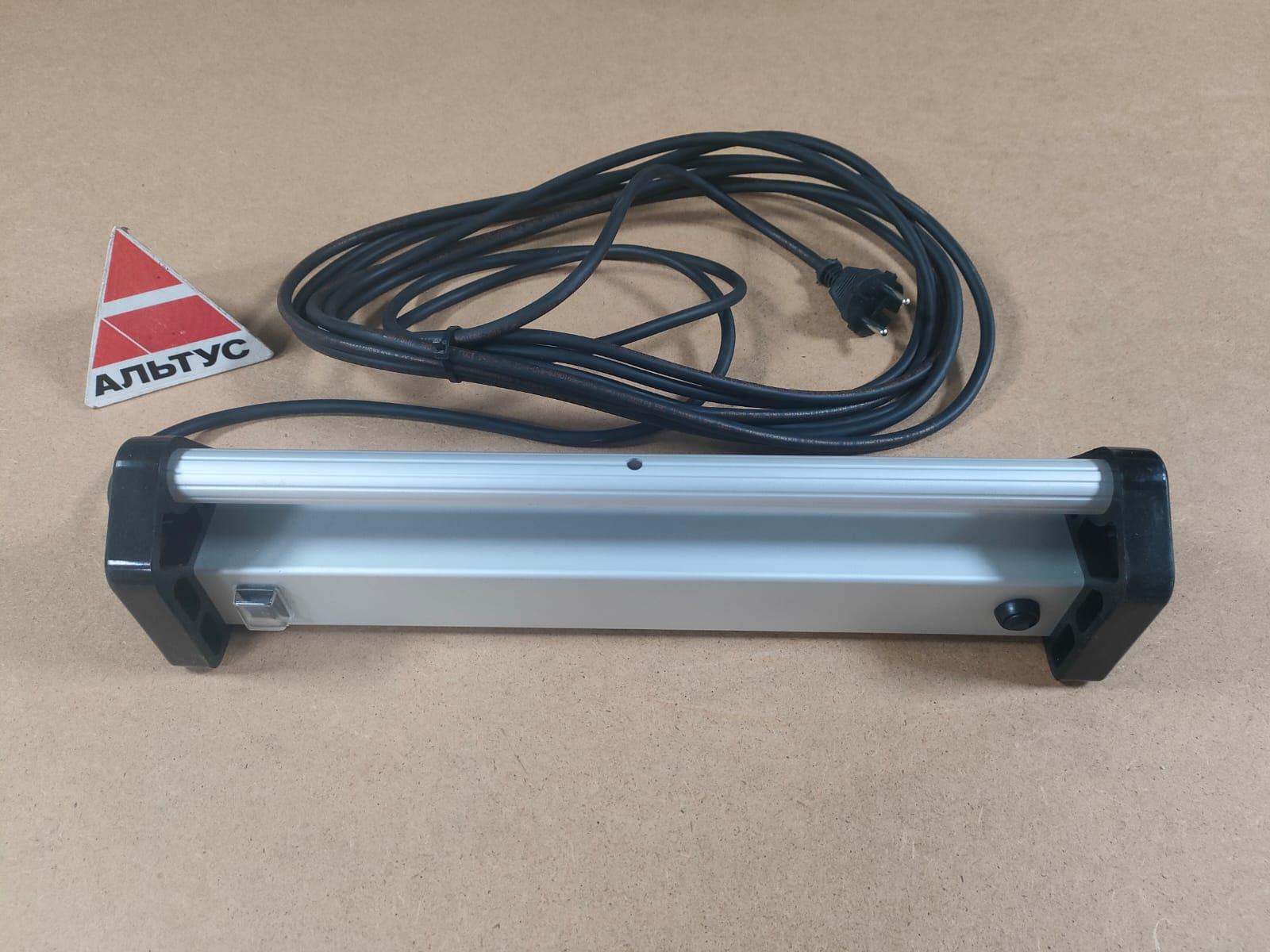Лампа покрасочного света LOSSEW Lamp C1 PRO								
