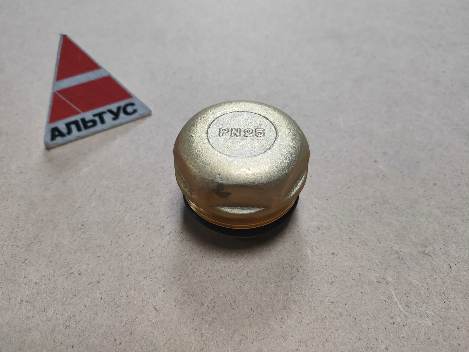 Крышка водяного редуктора для штукатурной станции M-TEC								