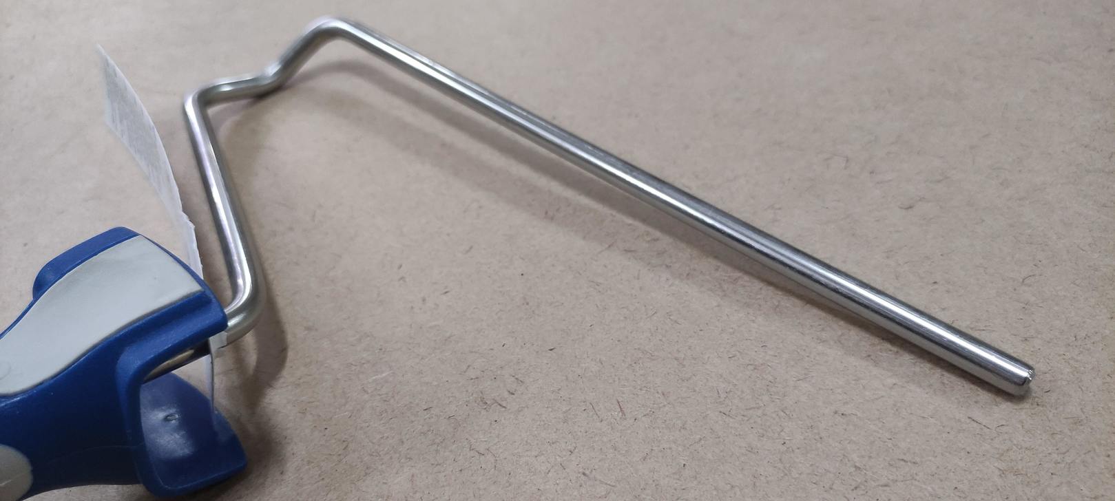 Ручка для валика LOCK-IT ErgoKnick, ширина 25 см D 8 мм STORCH (146125)