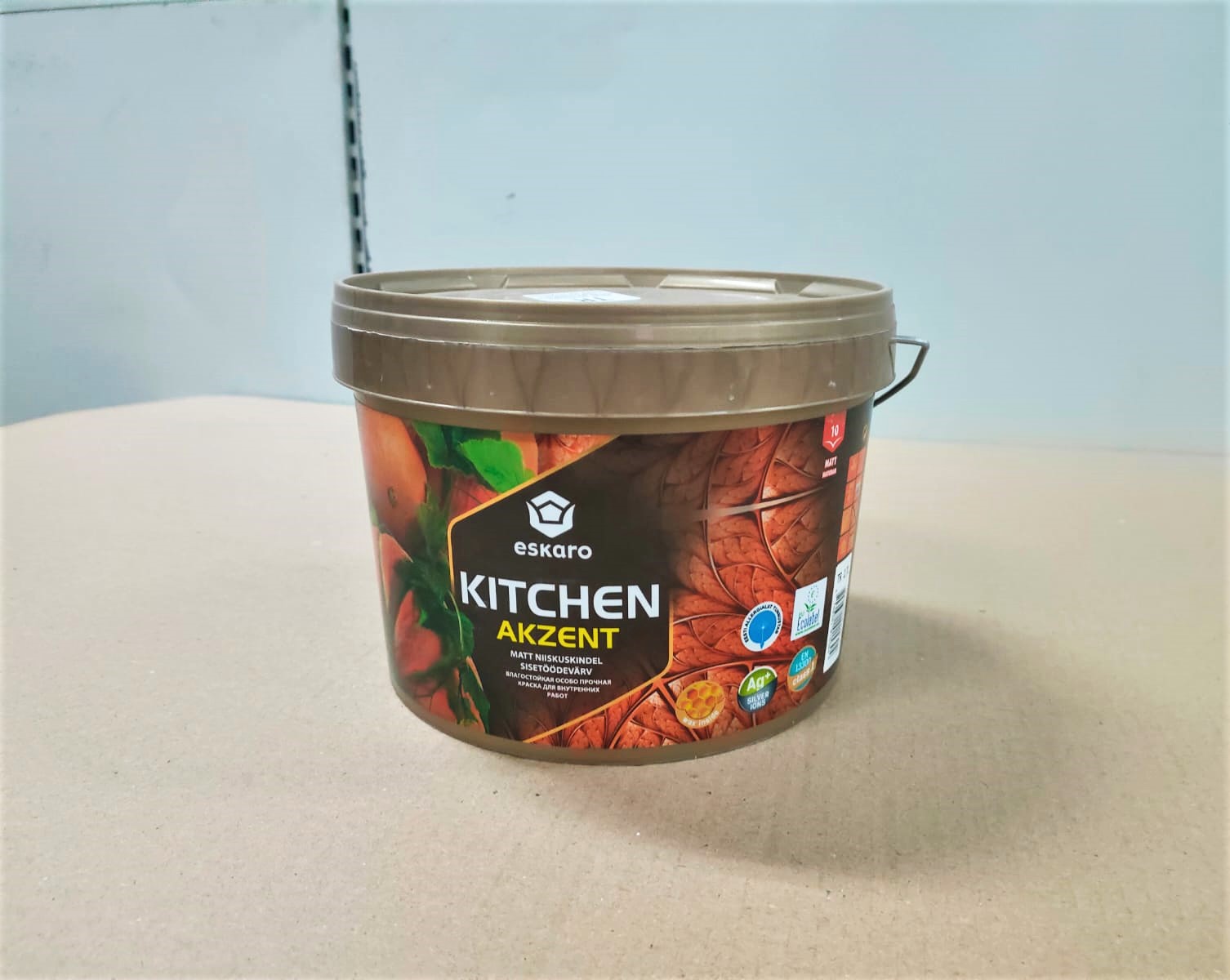 Влагостойкая особо прочная краска Eskaro Akzent Kitchen (База TR - прозрачная) 2,7 л								