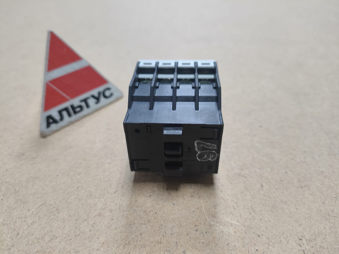 Переключатель DILM 32-XHI22 2S/2 вспомогательный								