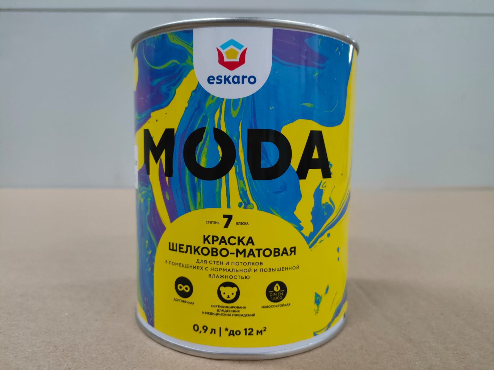 Краска шелково-матовая для стен и потолков Eskaro MODA 7 (База А - белая) 0,9л