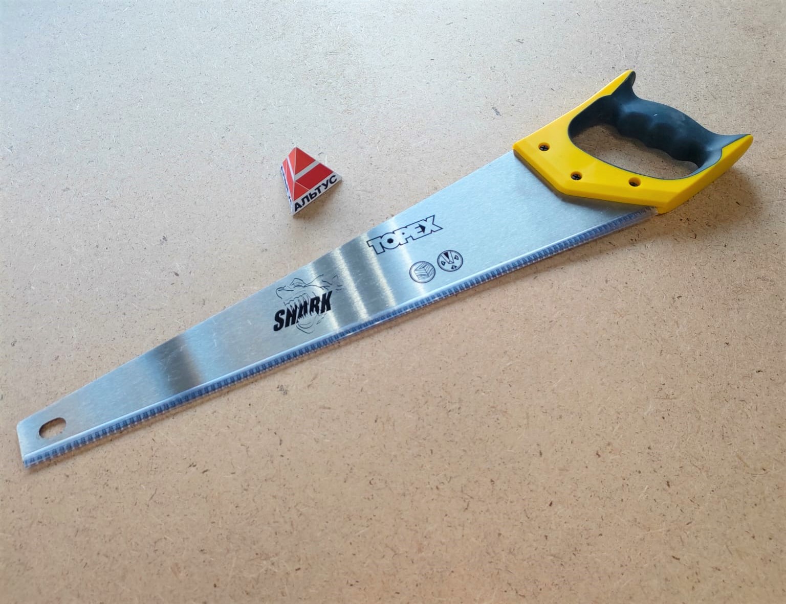 Ручная ножовка по дереву 500 мм Shark 11TPI TOPEX