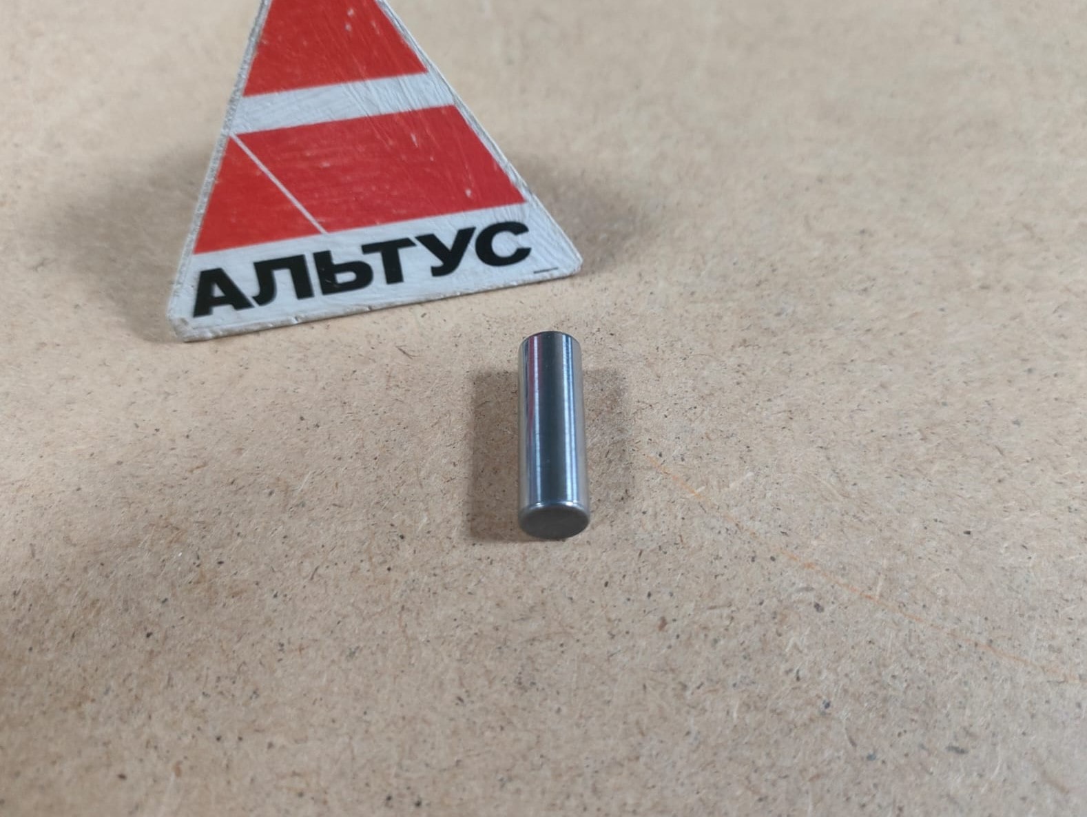 Палец для Saturn 28 (SS282001)								