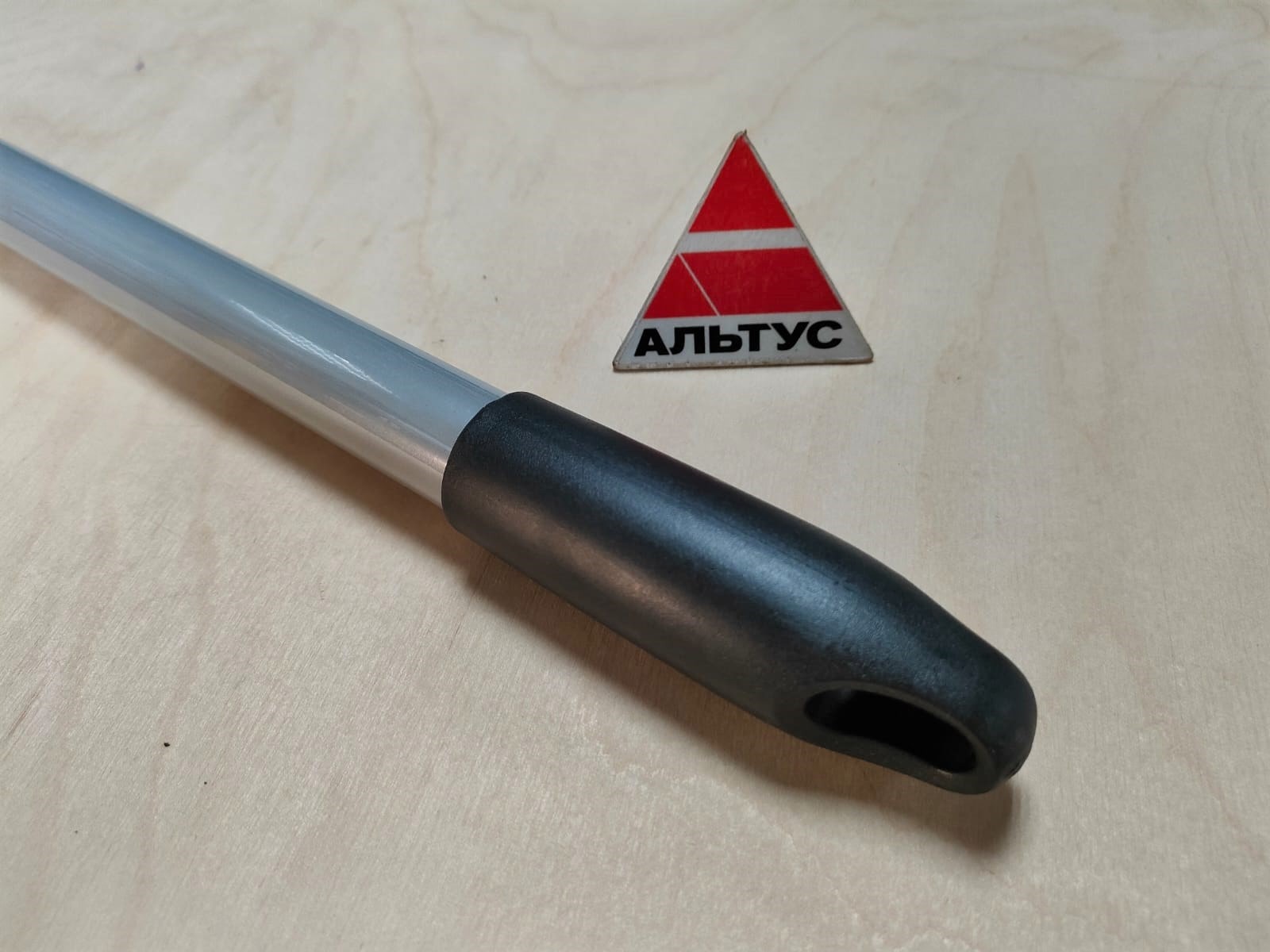 Ручка телескопическая 130 см Color Expert, D 25 мм, сталь (84901302)								