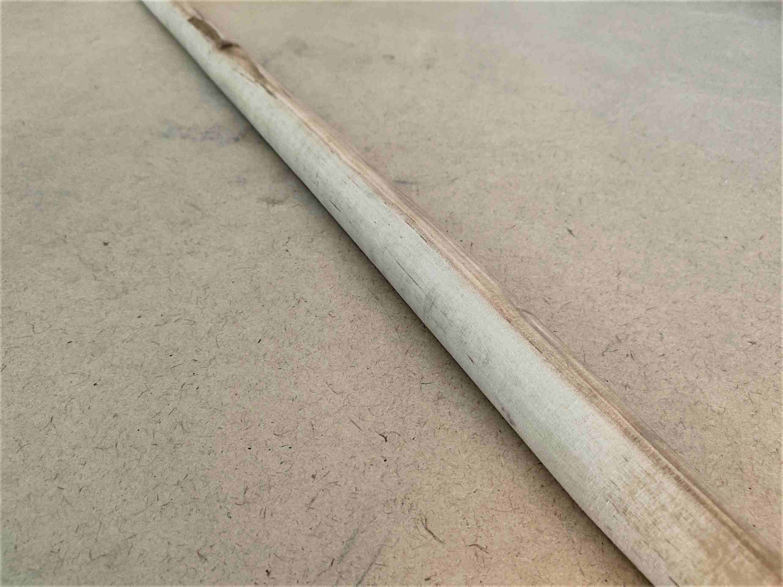 Черенок деревянный для лопат или вил 40 х 1200 мм (120 см) 1 сорт Эконом								